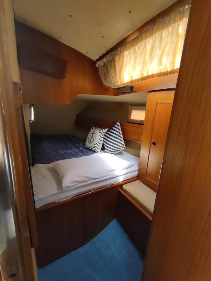 Dormire In Barca A Vela